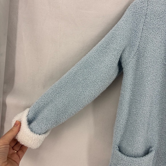 Disney Barefoot Dreams Frozen Snowflake CozyChic Hooded Cardigan Kids 8 10 - Picture 5 of 10